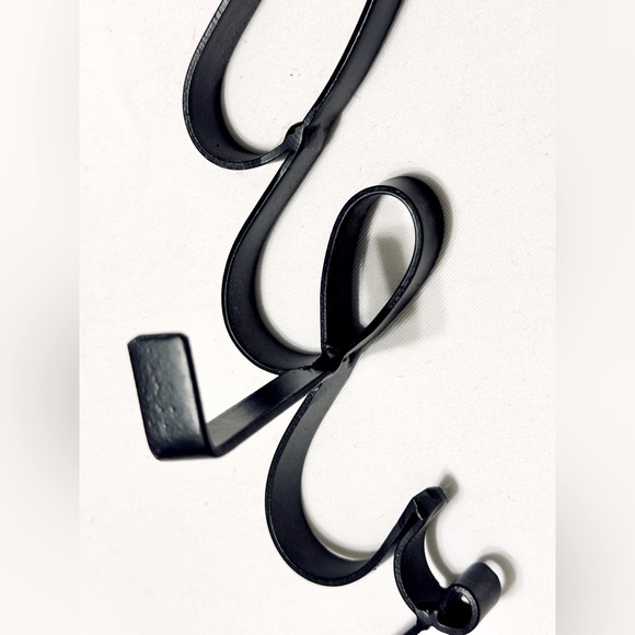 DREAM Black Iron Metal “dream” shelf decor tabletop freestanding sign 21”x7” - Picture 12 of 12